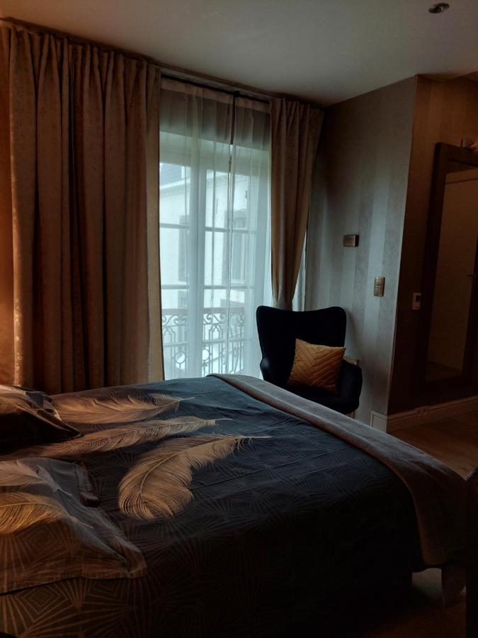 La Chambre Et Le Studio Du Chateau Du Golf De Bernalmont Λιέγη Εξωτερικό φωτογραφία