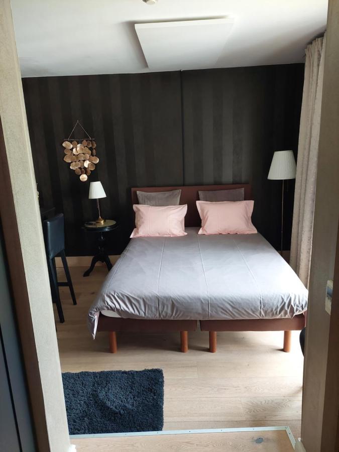 La Chambre Et Le Studio Du Chateau Du Golf De Bernalmont Λιέγη Εξωτερικό φωτογραφία
