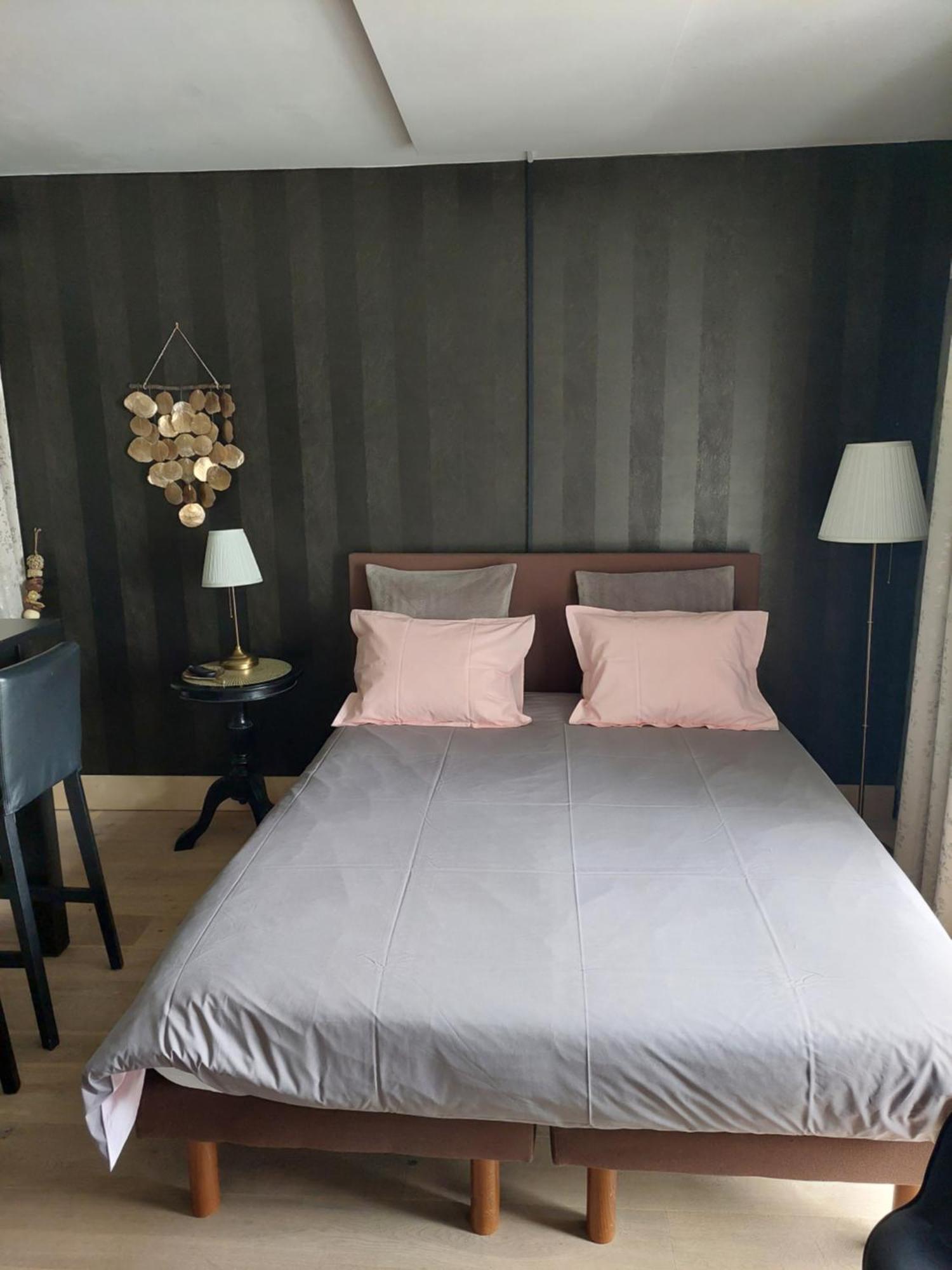 La Chambre Et Le Studio Du Chateau Du Golf De Bernalmont Λιέγη Εξωτερικό φωτογραφία